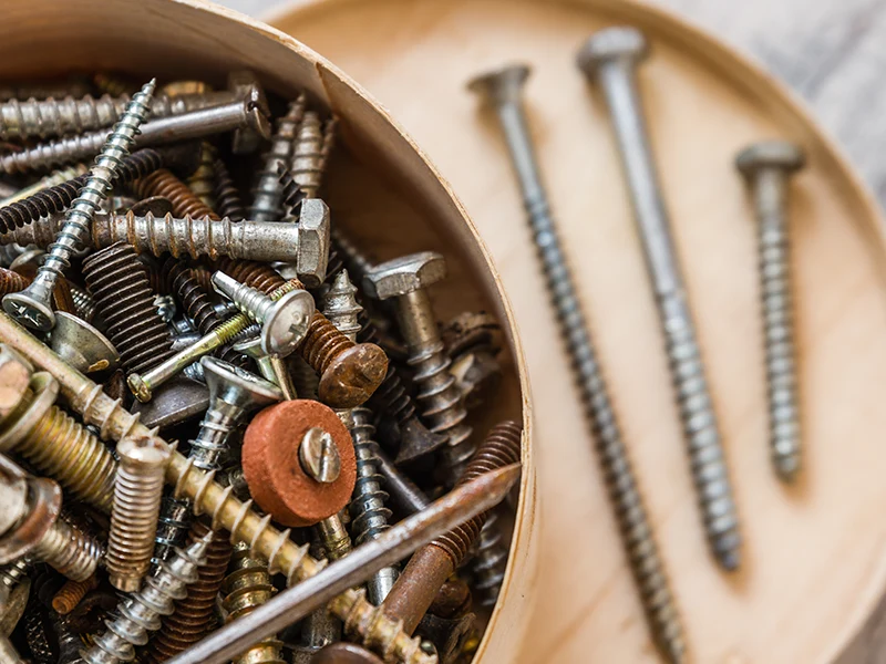Explorando a importância dos parafusos do cubo